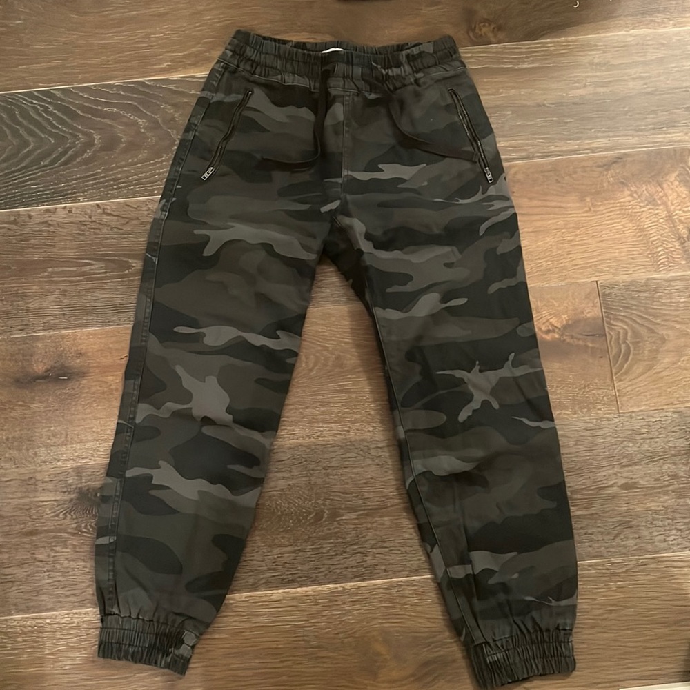 TNA Army print cargos
